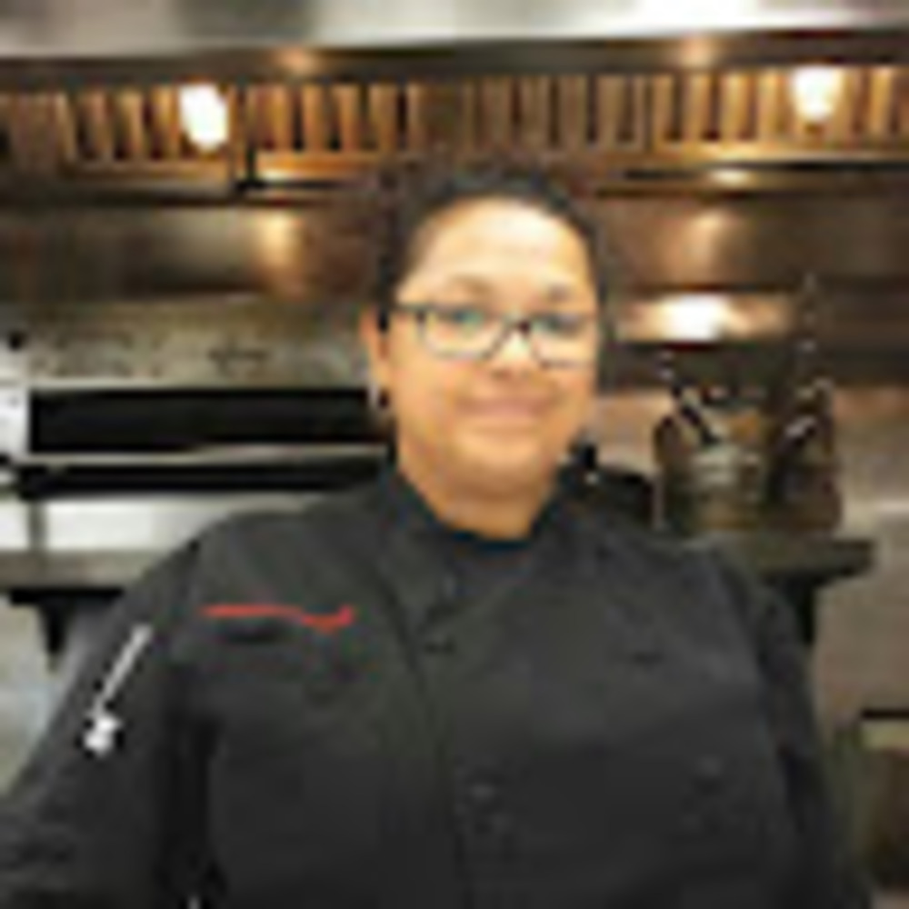 Meet your Posher, Alicia